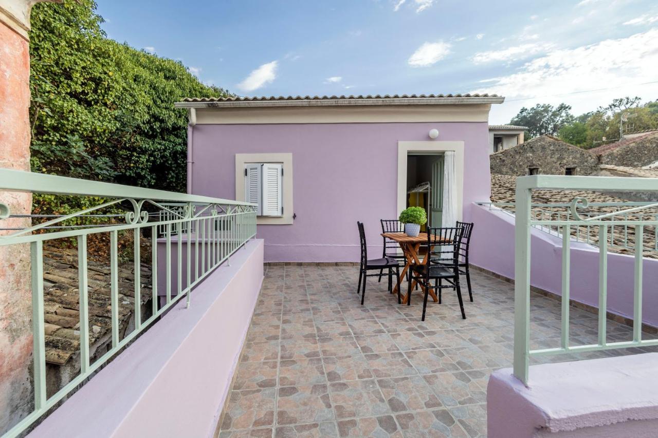 Siora Nina Charming Stone House Near Agios Gordios Villa Sinarades Exterior photo