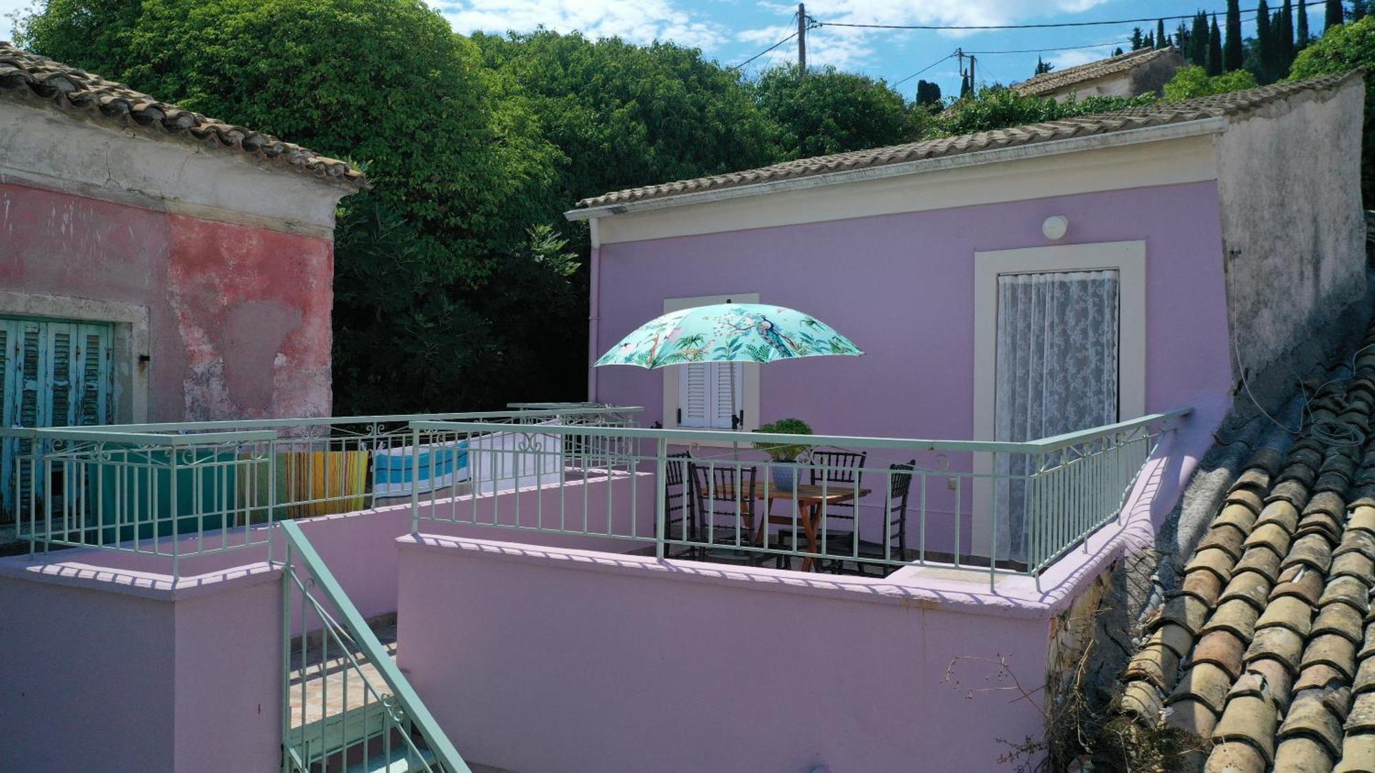 Siora Nina Charming Stone House Near Agios Gordios Villa Sinarades Exterior photo